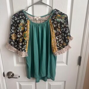 Umgee Womens Floral Print New Green Top Short Sleeve Ruffle‎ Hem Boho Chic S